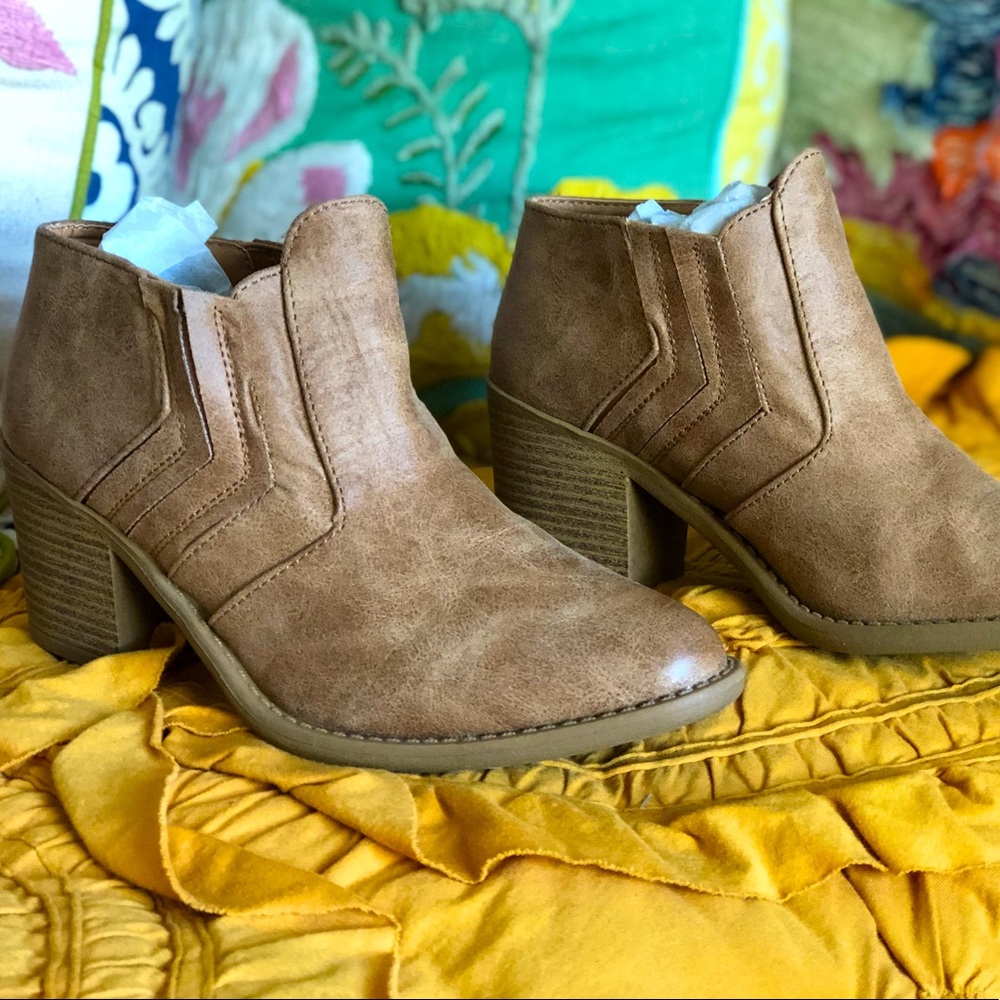 Vici dolls chevron bootie